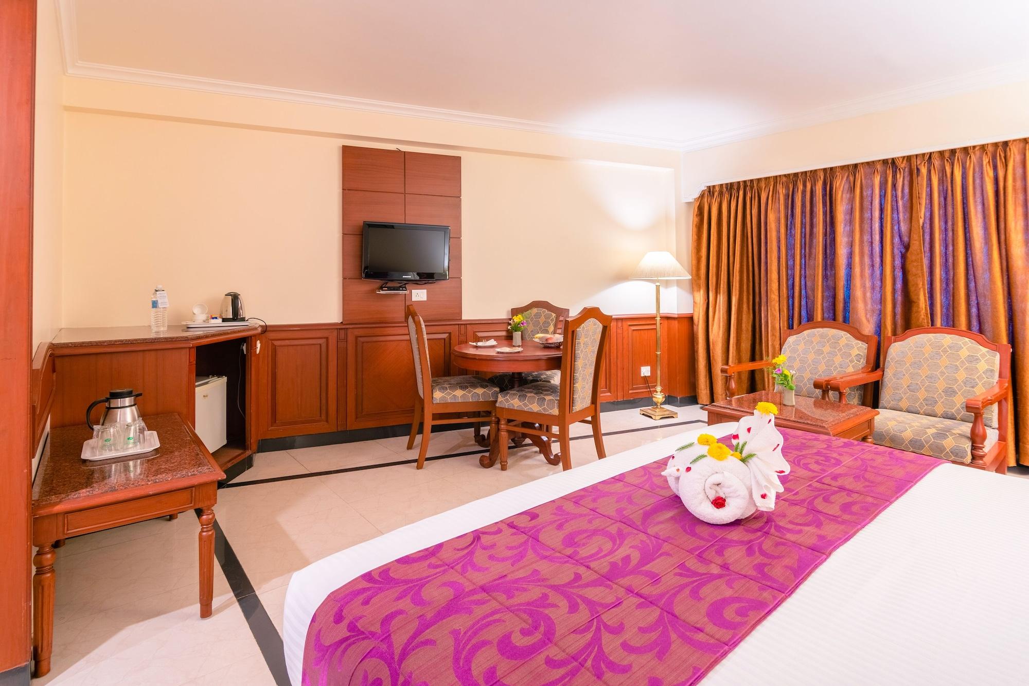 Hotel Annamalai International Pondicherry Exteriör bild